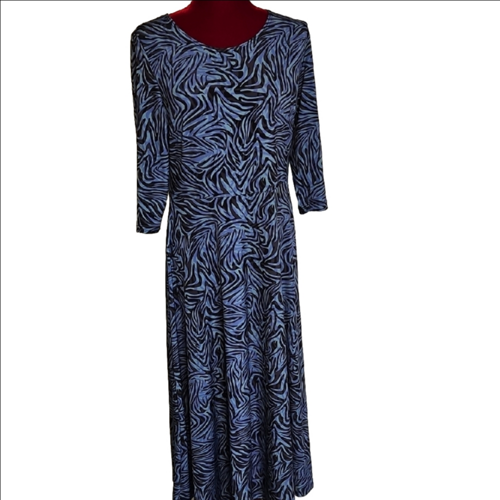 Elegant Maxi Dress Size Large